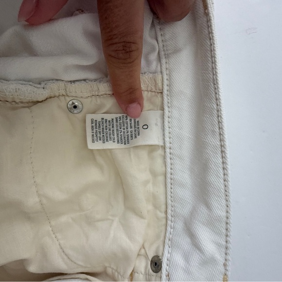 American Eagle Outfitters Stretch Women's off white Cream Distressed Jean Shorts - Picture 4 of 6